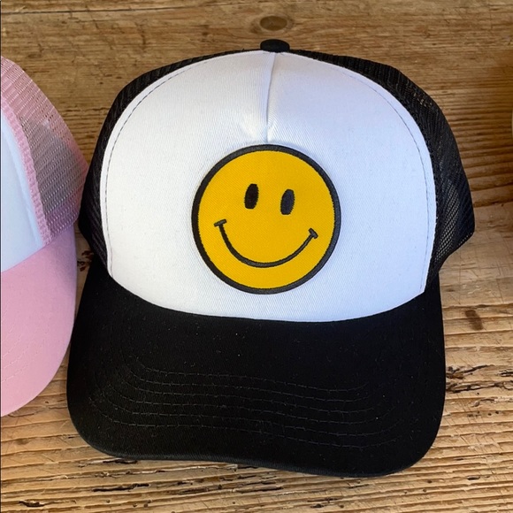 Happy face Trucker Hat NEW - Picture 10 of 17